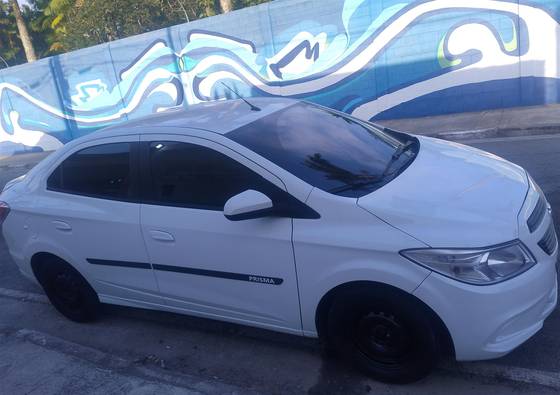 CHEVROLET PRISMA 1.0 MPFI JOY 8V FLEX 4P MANUAL CHEVROLET PRISMA 1.0 MPFI JOY 8V FLEX 4P MANUAL